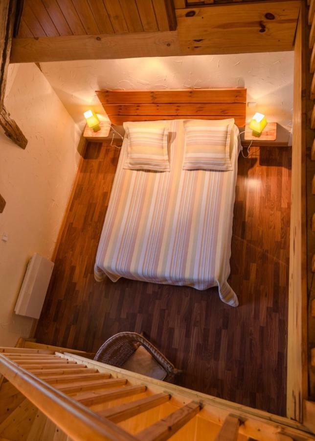 Auberge Du Lac Madic Eksteriør bilde